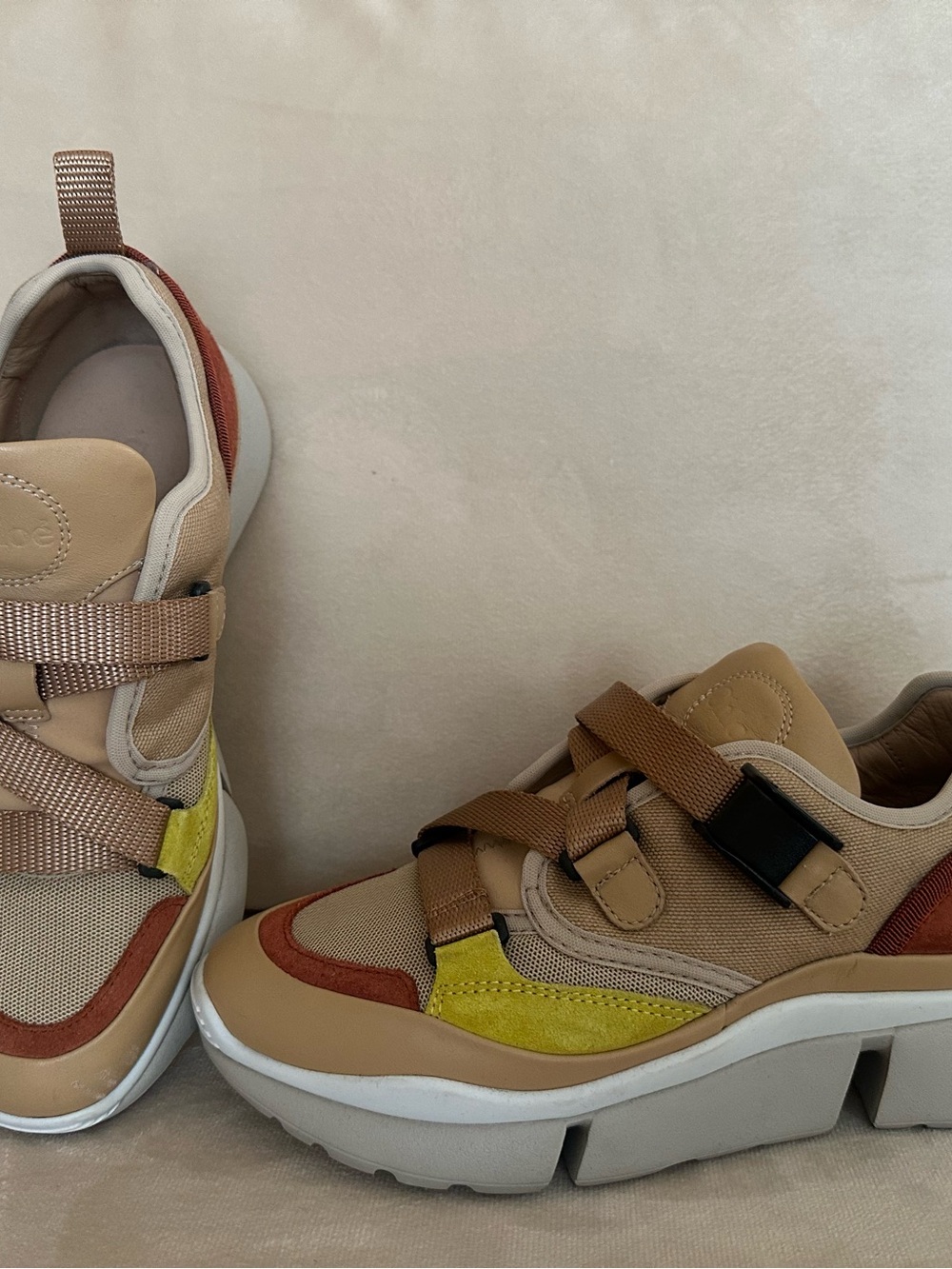 Chloé Beige, Yellow & Rust Platform Sneakers size 6/36